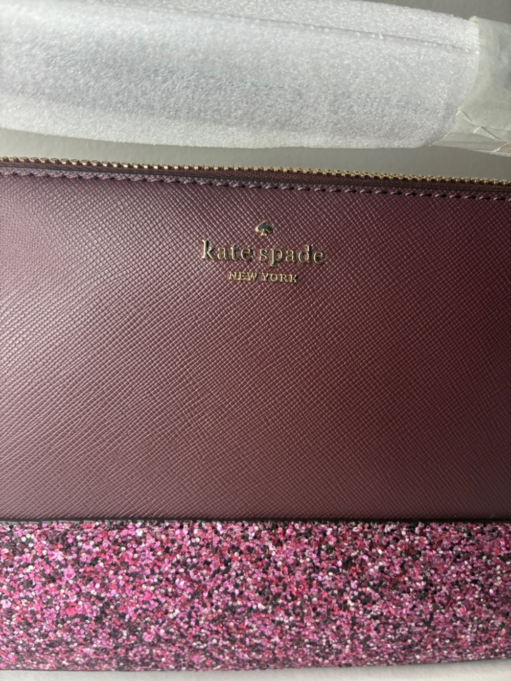 Kate Spade NWT Glitter Flash Burgundy Crossbody Bag - Picture 3 of 13